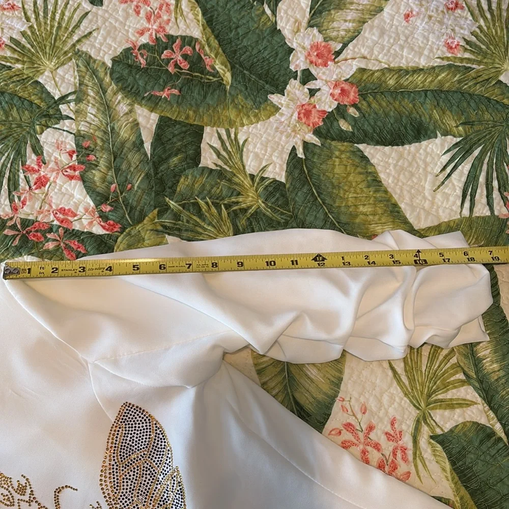 *Elegant Embellished White Blazer Jacket w Queen Bee Beaded Design Shawl Lapel - Picture 14 of 16